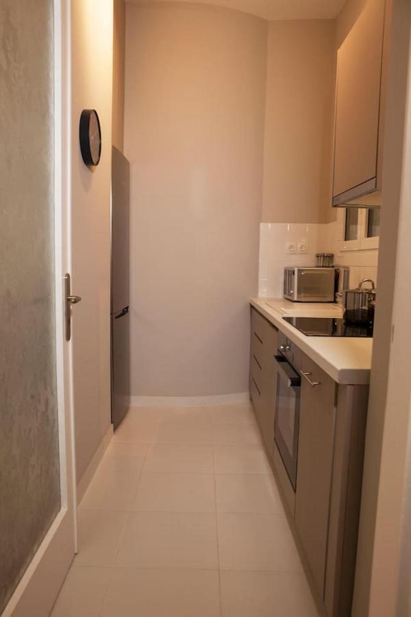 Chic & Comfortable Central Apart, Close To National Archeological Museum! Ateny Zewnętrze zdjęcie