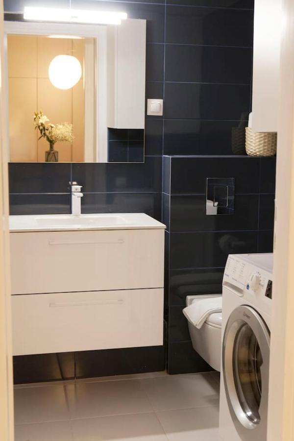 Chic & Comfortable Central Apart, Close To National Archeological Museum! Ateny Zewnętrze zdjęcie