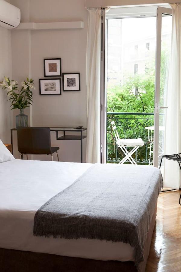 Chic & Comfortable Central Apart, Close To National Archeological Museum! Ateny Zewnętrze zdjęcie